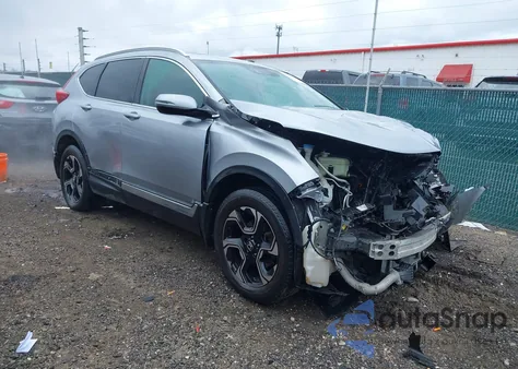 2017 Honda Cr-V Touring z USA, uszkodzony, nr VIN 5J6RW2H96HL019130